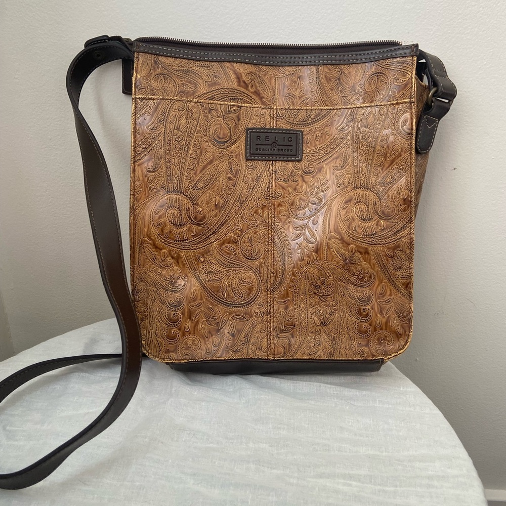 Relic Brown Paisley Embossed Accessory